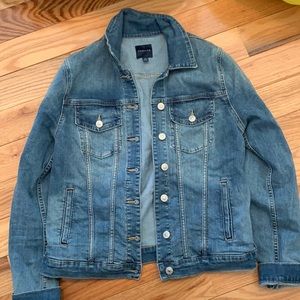 Justusa, medium, jean